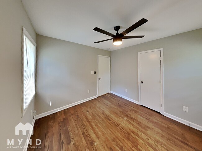 Building Photo - 224 Buchanan Terrace