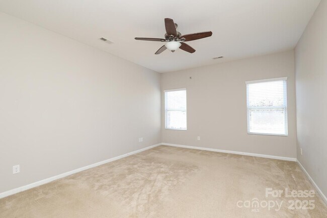 Building Photo - 1512 Sunflower Field Pl