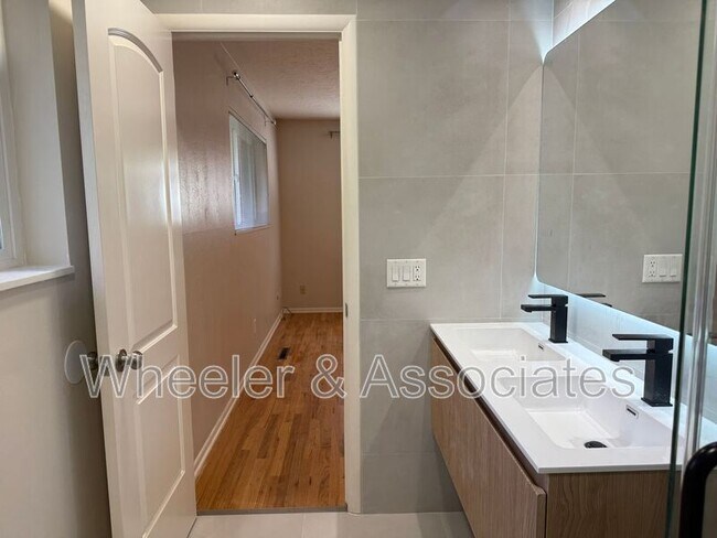 Building Photo - 4131 S Fortuna Way