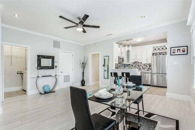 Building Photo - 4719 Junius St