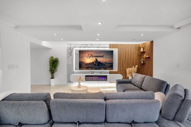 Building Photo - 468 Golden Isles Dr