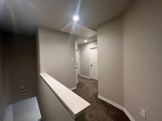 Building Photo - 6302 Luglio Ln