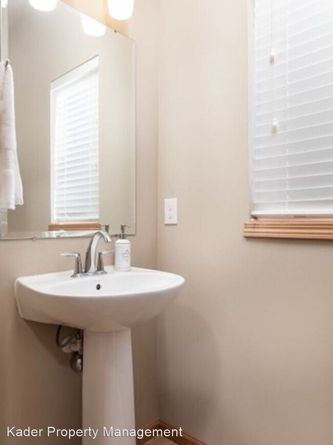 Building Photo - 4 br, 3 bath House - 6958 Reston Heights Dr.