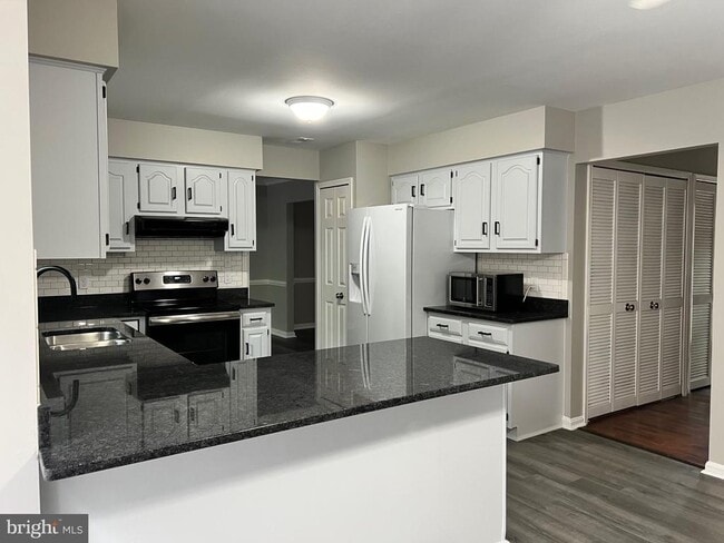 Building Photo - 5308 Cowger Ct