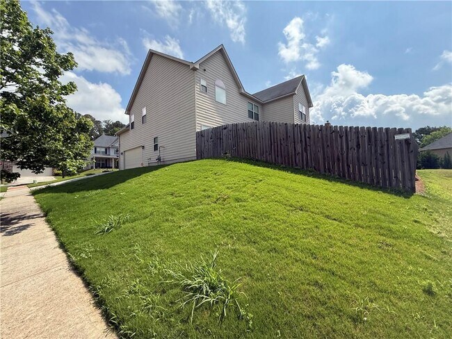 Building Photo - 4316 Kershaw Dr