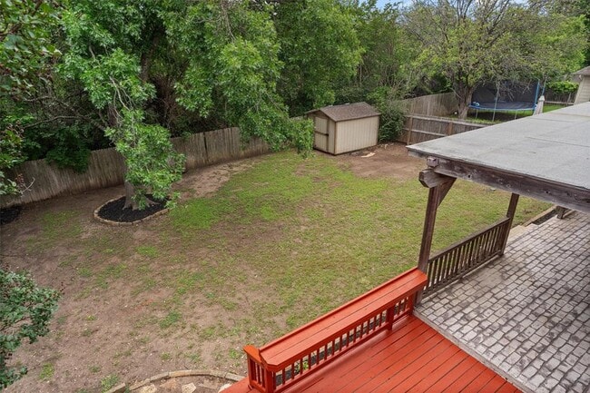 Building Photo - 1213 Red Ranch Cir