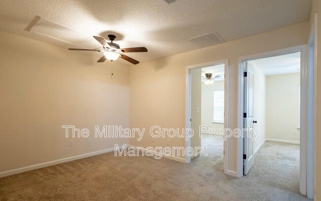 Building Photo - 382 Old Jennings Rd