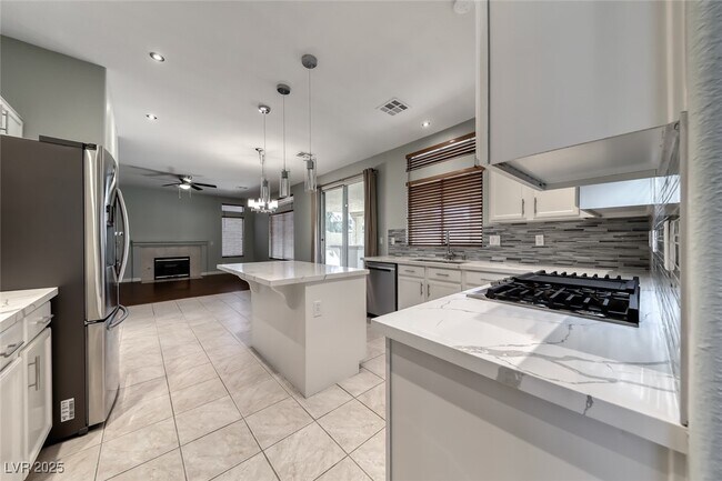 Building Photo - 1002 Prestige Meadows Pl