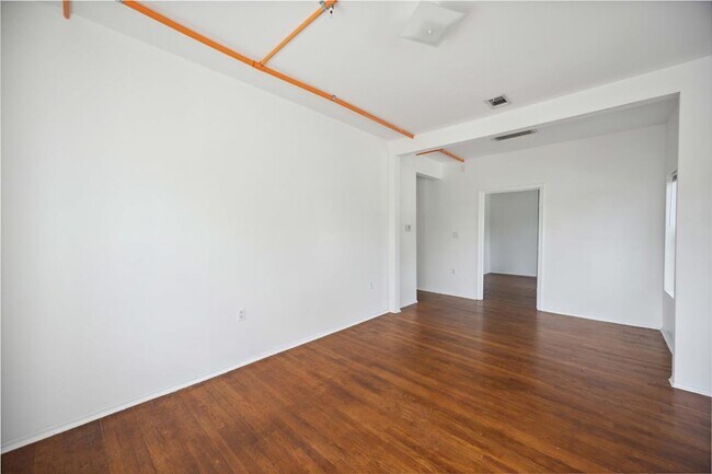 Building Photo - 2602 Isabella St