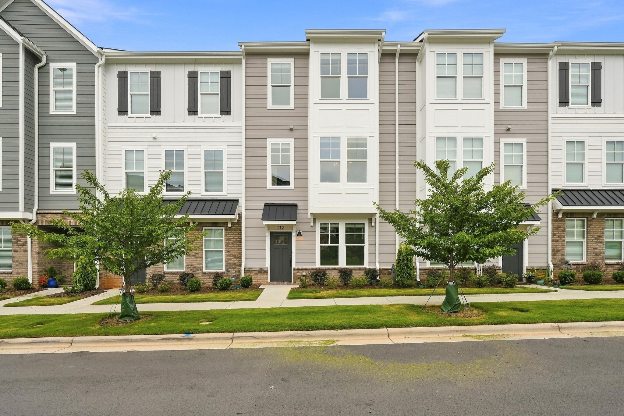 Building Photo - 212 Wesser St
