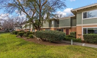 Building Photo - 1573 Drake Dr