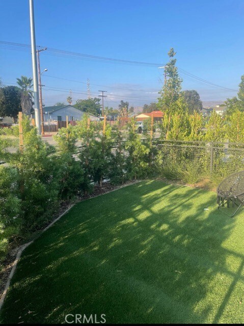 Building Photo - 11326 Victory Blvd