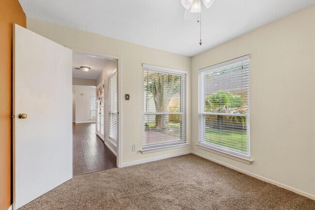 Building Photo - 16806 Doverwood Way