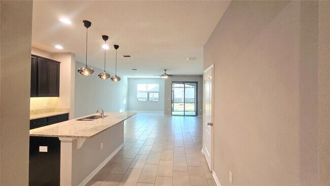 Building Photo - 11992 Sands Cv