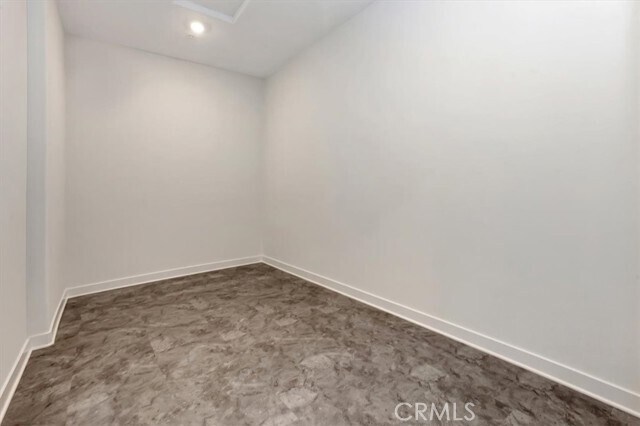 Building Photo - 441 Mulligan