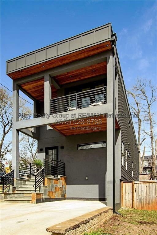 Building Photo - 491 Dunbar St SW