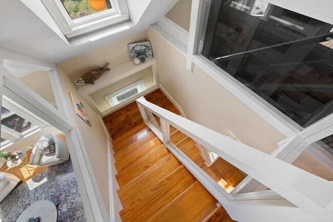 Building Photo - 201 Savin Hill Ave