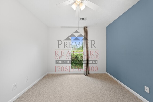 Building Photo - 2250 Rock Springs Ct