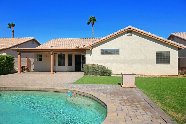 Building Photo - 8517 W Caribbean Ln