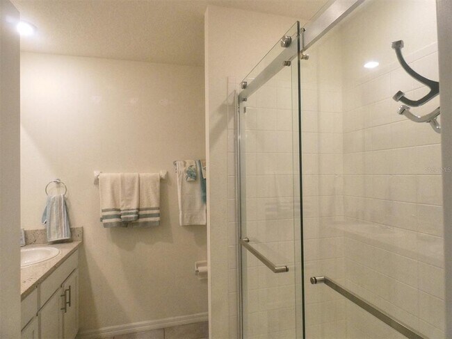 Building Photo - 17014 Oval Rum Dr