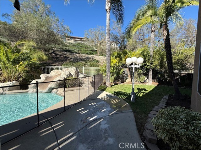 Building Photo - 23 Via Berrendo