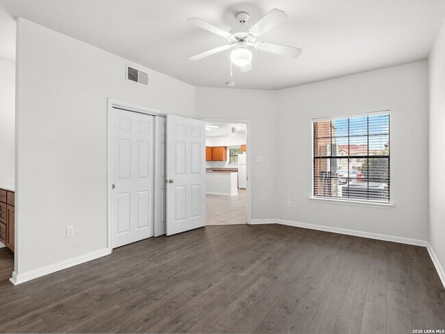 Building Photo - 6160 Eckhert Rd