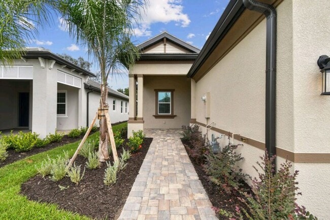 Building Photo - Lakewood Ranch Brand New Villa 2 bedroom with flex space (Office/ 3rd Bedroom)