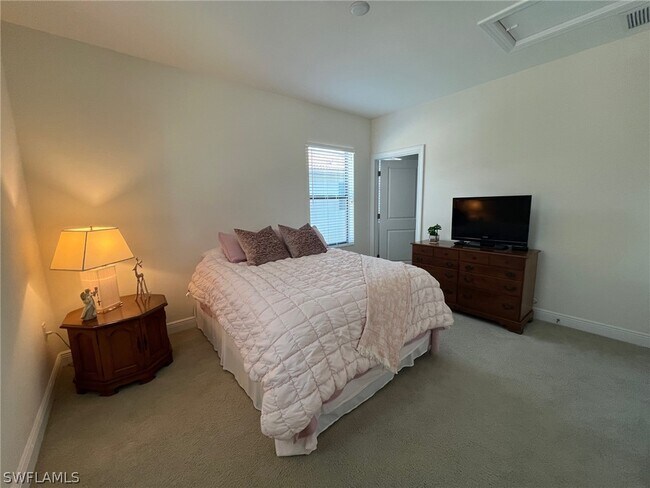 Building Photo - 1326 Kendari Terrace