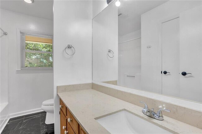 Building Photo - 4906 Wolverton Dr