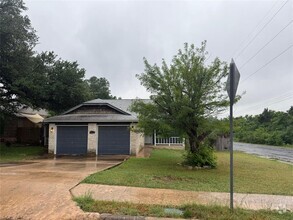 Building Photo - 4507 Dorsett Oaks Cir