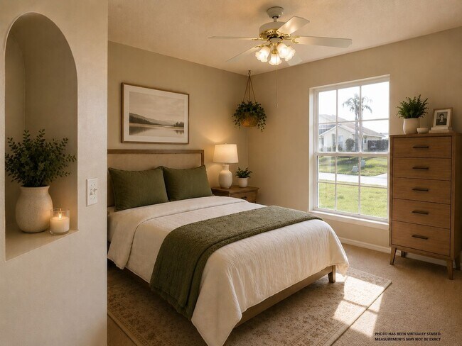 Building Photo - Spacious 3/2 Home For Rent in Davenport with extra Florida/Sun Room!!