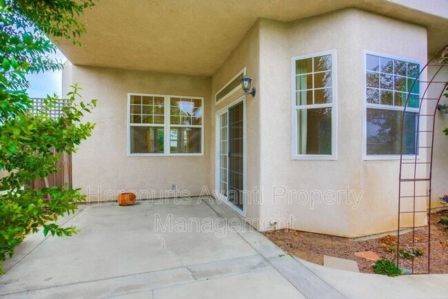 Building Photo - 1844 Dora Dr