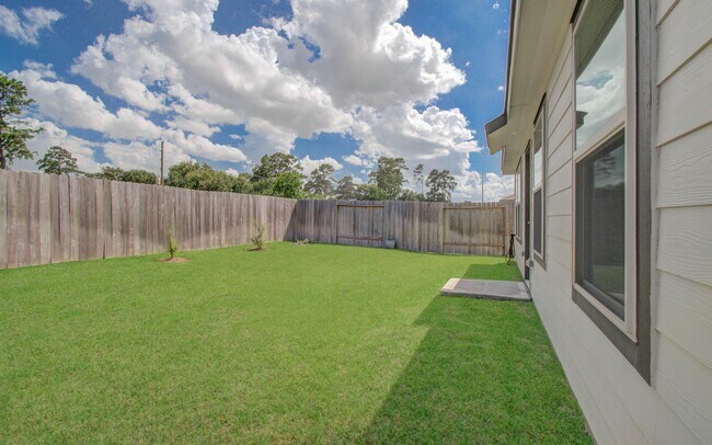 Building Photo - 2030 Brixham Bluff Ln