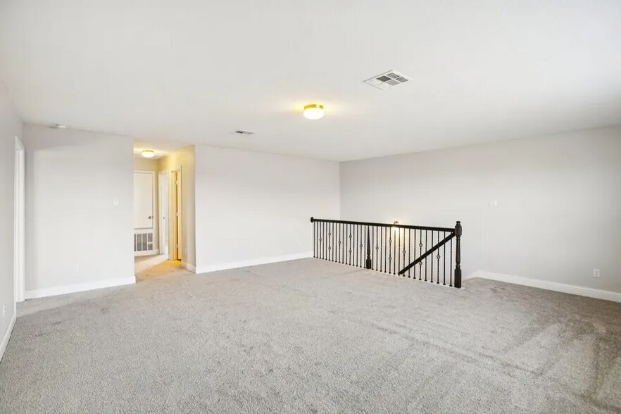 Building Photo - 19717 Shinning Isle Run