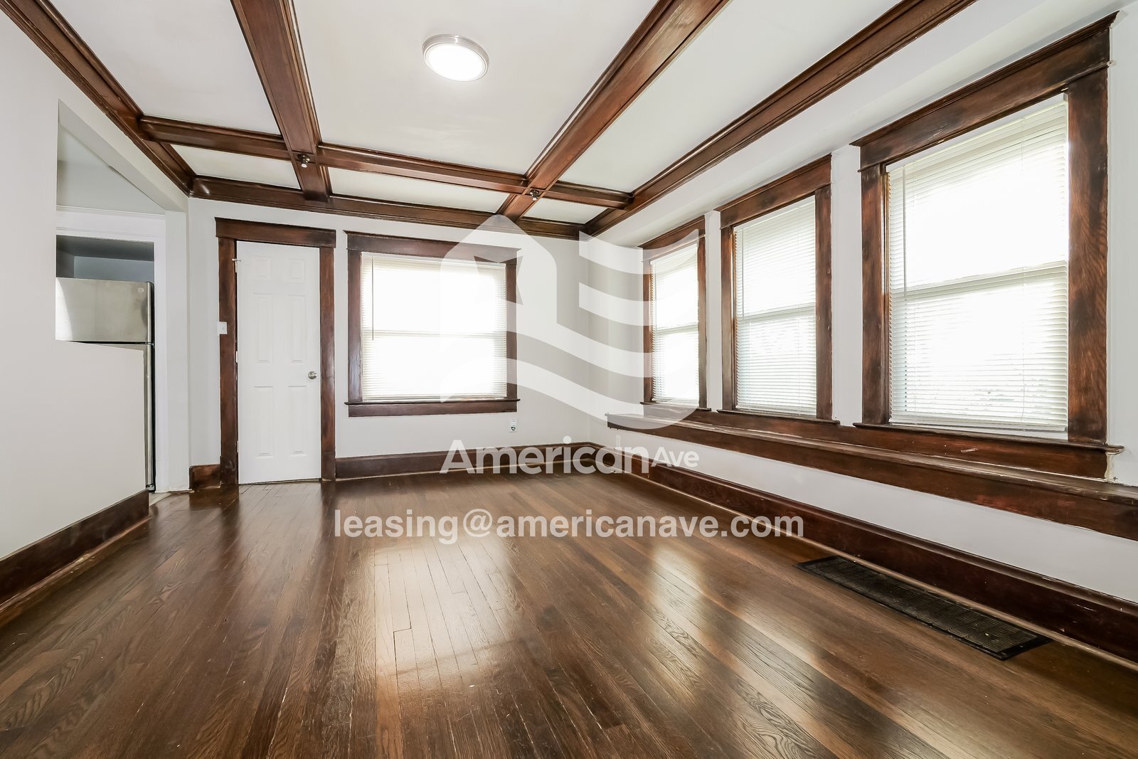 Building Photo - 3743 Flora Ave