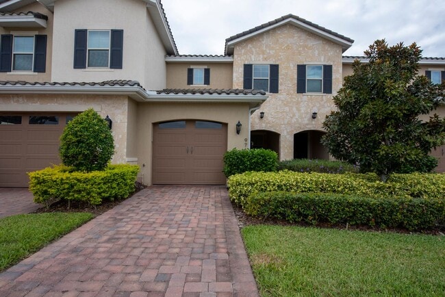 Building Photo - Two story Townhouse 2-bedroom, 2.5 bath in Eagle Creek of Lake Nona