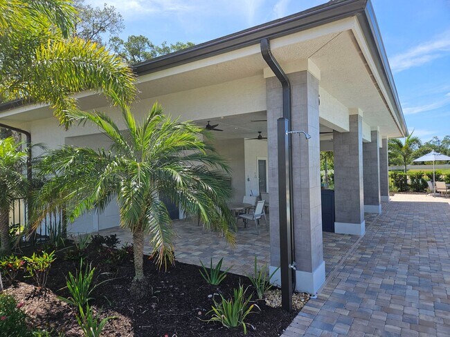 Building Photo - New Construction Seasonal Short-Term 3 Bedroom 2 Bathroom with a Bonus Room in Legacy Groves!