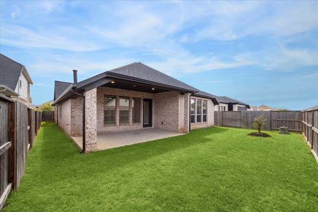 Building Photo - 2907 Tanager Trace