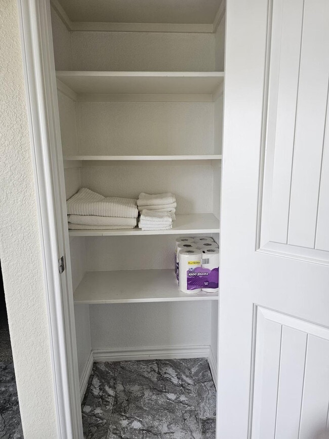 Building Photo - 2713 Montague County Dr