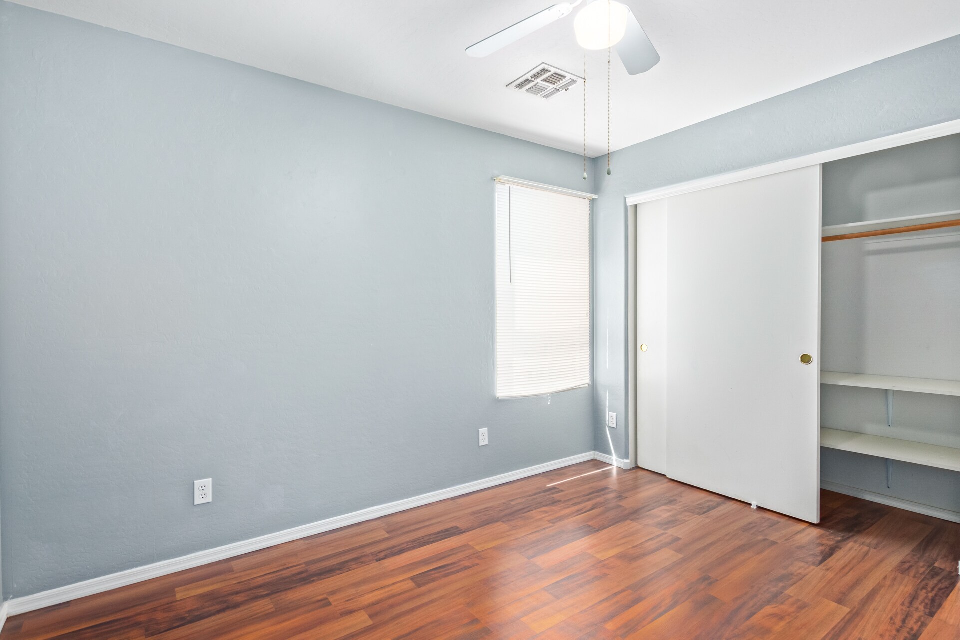 Building Photo - 3316 E Tierra Buena Ln