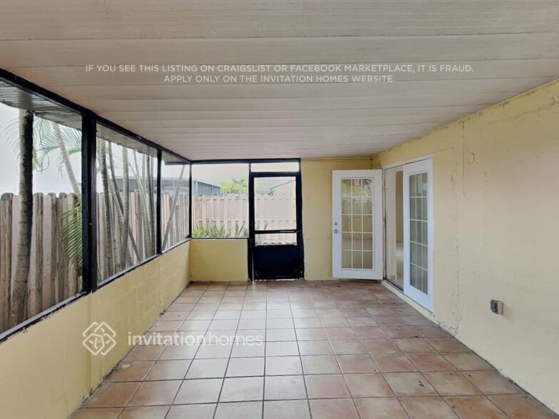 Building Photo - 8216 NW 192nd Terrace