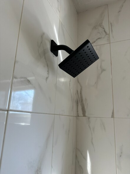 Building Photo - 22 Ashland Ave