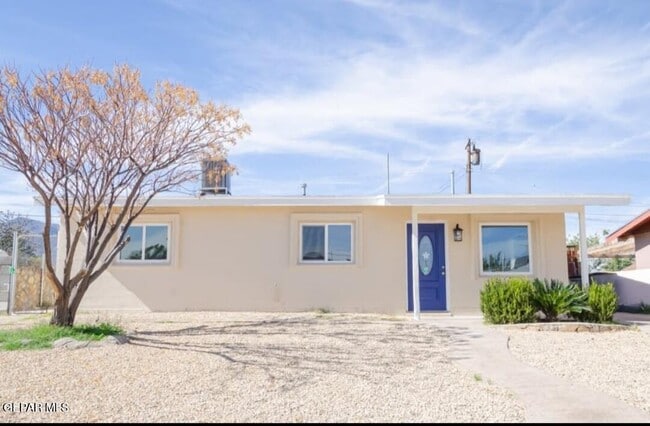 Primary Photo - 10321 Preston Dr