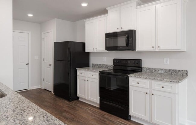 Building Photo - 4725 Hazelburn Dr
