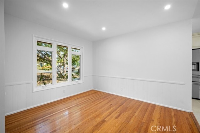 Building Photo - 685 Rim Rd