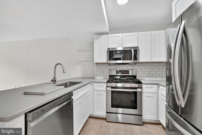 Building Photo - 800 4th St SW