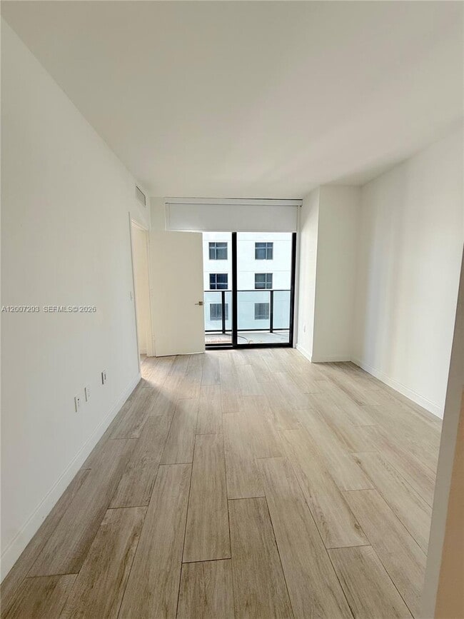 Building Photo - 55 SW 9th St