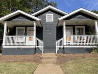 Building Photo - 2 Bedroom Duplex in Belmont Neighborhood