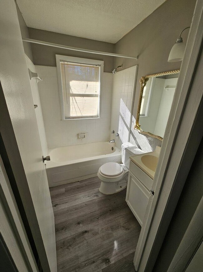 Building Photo - FOR RENT – 3 Bedroom Home in Wilmington, NC!