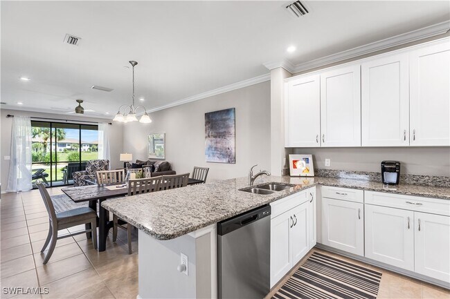 Building Photo - 9394 Pocida Ct
